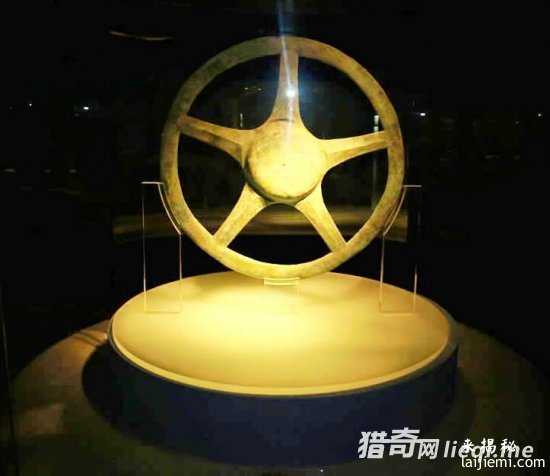 三星堆文明14大谜团：主人竟是外星人42 / 作者:UFO来啦 / 帖子ID:61041