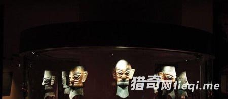 三星堆文明14大谜团：主人竟是外星人725 / 作者:UFO来啦 / 帖子ID:61041
