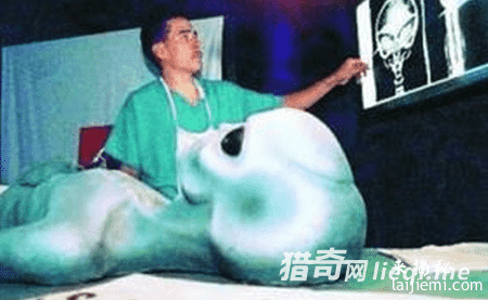 高层封杀：美军曾回收飞碟拘禁外星人508 / 作者:UFO外星人爱好者 / 帖子ID:57590