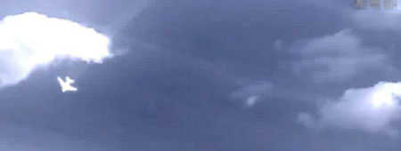 马航被UFO劫走消失云层图像955 / 作者:UFO外星人爱好者 / 帖子ID:60085