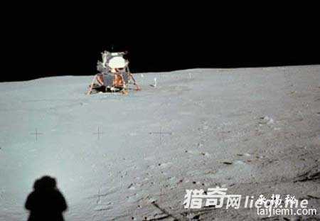 登月第一人临死前曝出UFO真相！252 / 作者:UFO外星人爱好者 / 帖子ID:57238