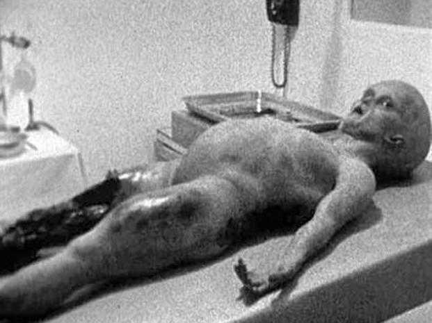 1947年罗斯韦尔事件 解剖外星人照片曝光【组图】611 / 作者:UFO来啦 / 帖子ID:61000