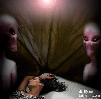 美国女子遭外星人强暴，科学家道破天机253 / 作者:UFO外星人爱好者 / 帖子ID:57315