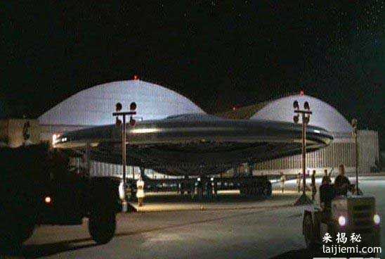 奥巴马：外星人正严格控制人类723 / 作者:UFO来啦 / 帖子ID:60998