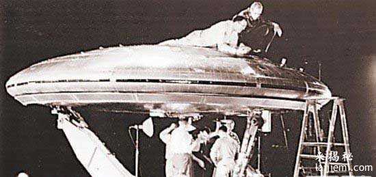 奥巴马：外星人正严格控制人类633 / 作者:UFO来啦 / 帖子ID:60998
