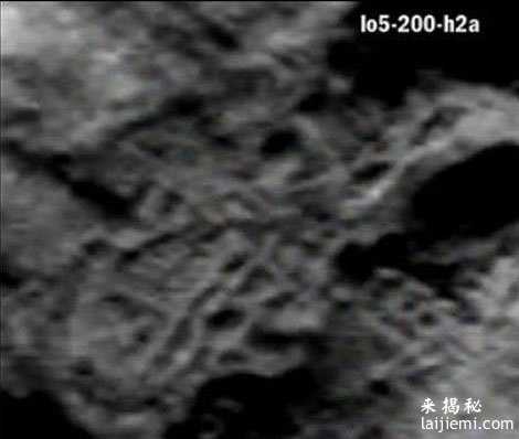 曝月球悬谜：月背竟是外星人基地526 / 作者:UFO来啦 / 帖子ID:61021