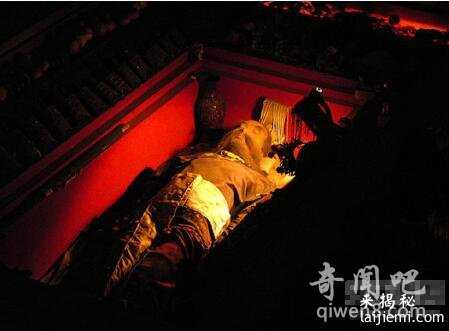 曝光秦始皇陵地宫真相：始皇肉身早已腐化？620 / 作者:UFO来啦 / 帖子ID:64177