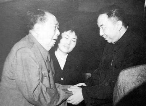揭秘张玉凤，从列车员做到毛泽东秘书583 / 作者:UFO来啦 / 帖子ID:63981