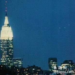 美雇员曝51区地下基地有9架飞碟462 / 作者:UFO外星人爱好者 / 帖子ID:60743