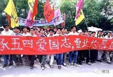中国驻南斯拉夫大使馆被炸真像，和F117战斗机有关988 / 作者:UFO来啦 / 帖子ID:61922
