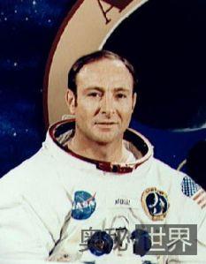 登月宇航员披露政府隐藏外星人与地球取得联系事实676 / 作者:UFO来啦 / 帖子ID:64982