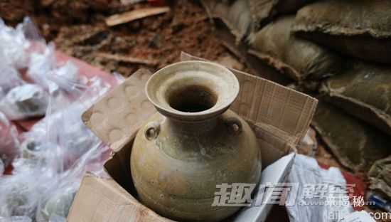 福州一小区建电梯竟挖出千年古墓(图)567 / 作者:UFO来啦 / 帖子ID:65325