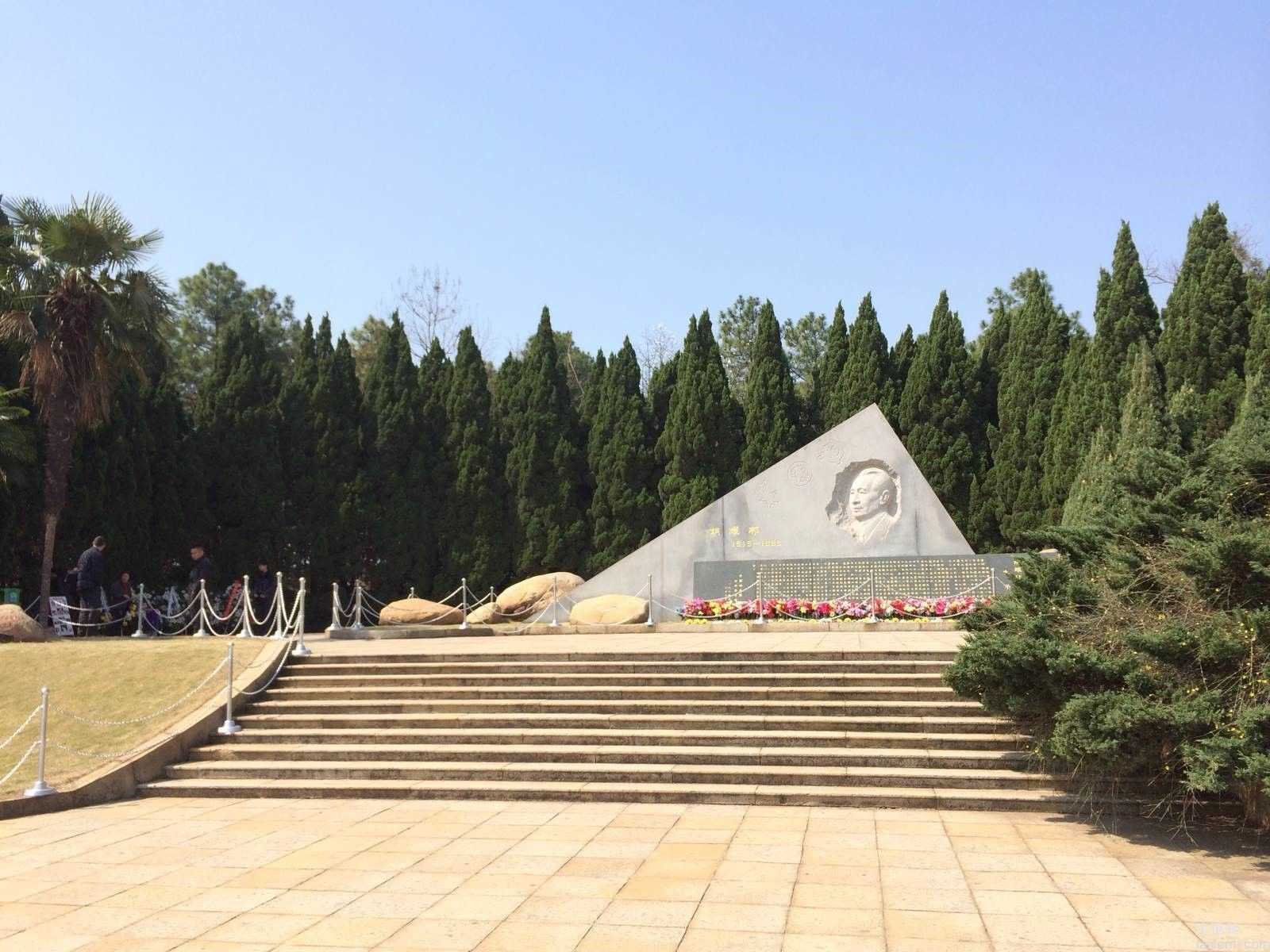 李昭坦陈胡耀邦安葬共青城真相：并非他遗愿837 / 作者:UFO来啦 / 帖子ID:64333