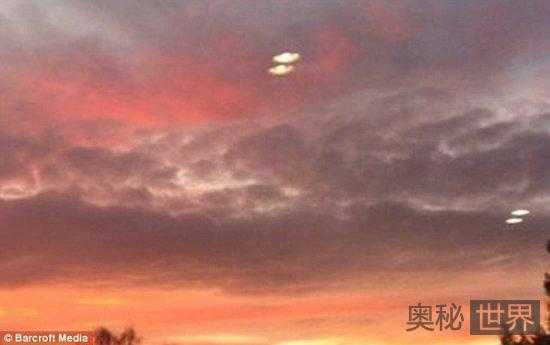 英国肯特郡上空惊现明亮盘状UFO621 / 作者:UFO来啦 / 帖子ID:60828 英国肯特郡上空惊现明亮盘状UFO621 / 作者:UFO来啦 / 帖子ID:60828