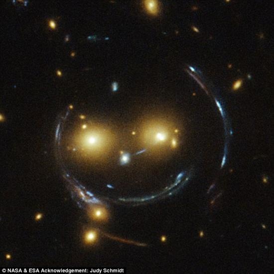 宇宙中有哪些奇异的现象或景色？383 / 作者:刘金栋 / 帖子ID:56202
