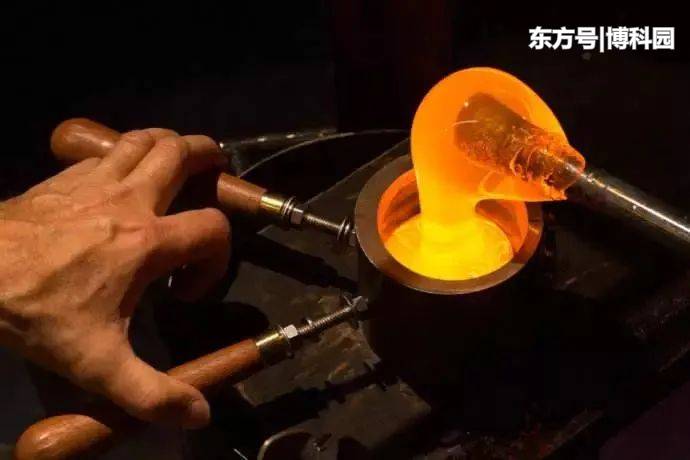 终于破解！为什么物质加热后会熔化？熔化速达每秒30米！560 / 作者:章牛险 / 帖子ID:56799