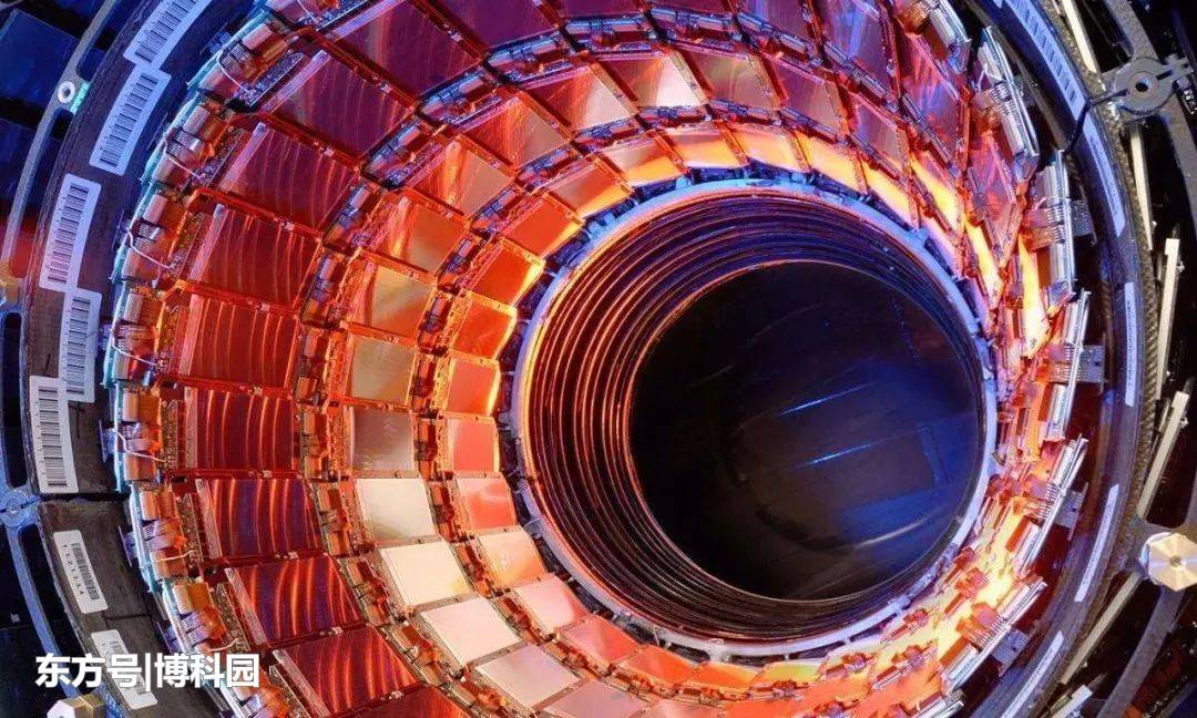 200年前意外发现电让指南针偏转，竟是通向宇宙最深奥秘的大门432 / 作者:123456833 / 帖子ID:57468
