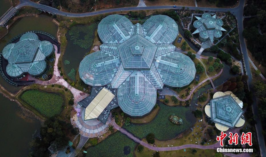 航拍中科院华南植物园 酷似“外星人基地”726 / 作者:jiaguangqin / 帖子ID:57477