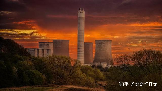 陨石在空中被不明飞行物炸毁，是谁在保护地球？960 / 作者:狂风974 / 帖子ID:59168
