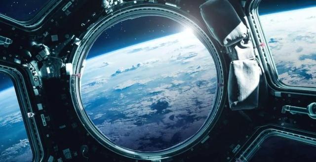 国际空间站！3月24日，英国夜空中出现“水滴状”UFO，证据确凿！105 / 作者:forregistuse / 帖子ID:59680