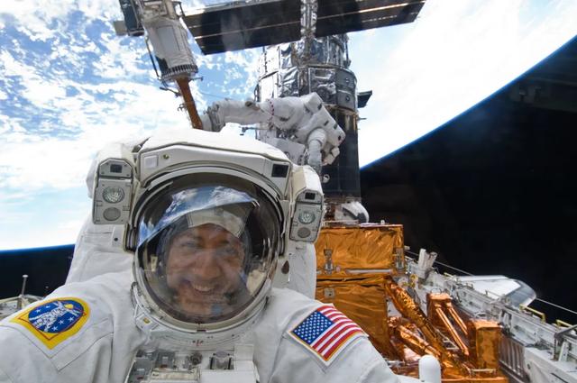世界地球日开启「宇宙漫游指南」，带你探秘浩瀚星海239 / 作者:明绍宗朱聿键鼻 / 帖子ID:61069