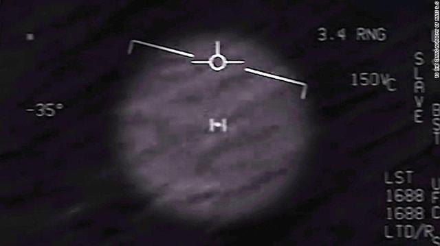 美正式公开2004年航母遭遇不明飞行物视频，UFO飞行不符物理规律846 / 作者:vIjzVwKC / 帖子ID:61517