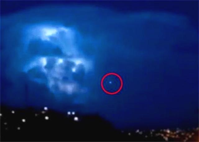 5月13号巴西发生UFO事件，到底是真是假？UFO是什么？542 / 作者:jhg001002 / 帖子ID:63100