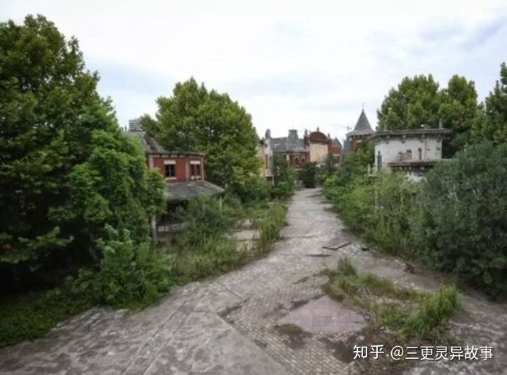 恐怖至极!美国十大真实灵异事件，荒废16年人去楼空的梦幻乐园669 / 作者:冯武鸣 / 帖子ID:96024