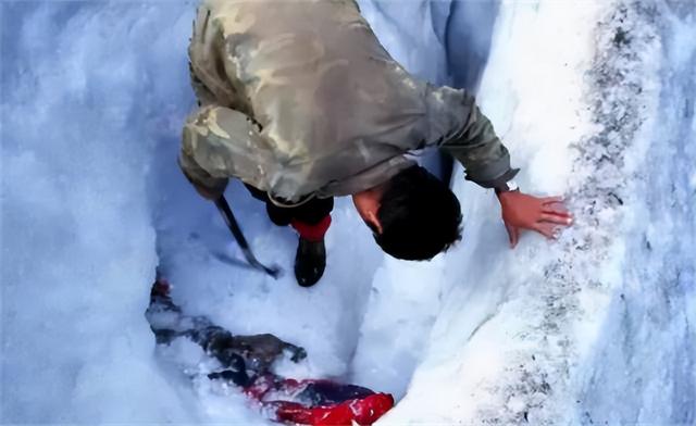 17名登山队员集体遇难，7年后发现遗留笔记，揭露遇难的诡异过程773 / 作者:无由窗置 / 帖子ID:96095
