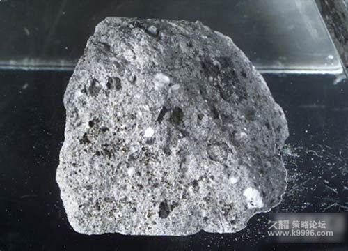 阿姆斯特朗40年后曝出外星人惊人真相(图)720 / 作者:任我型 / 帖子ID:96596