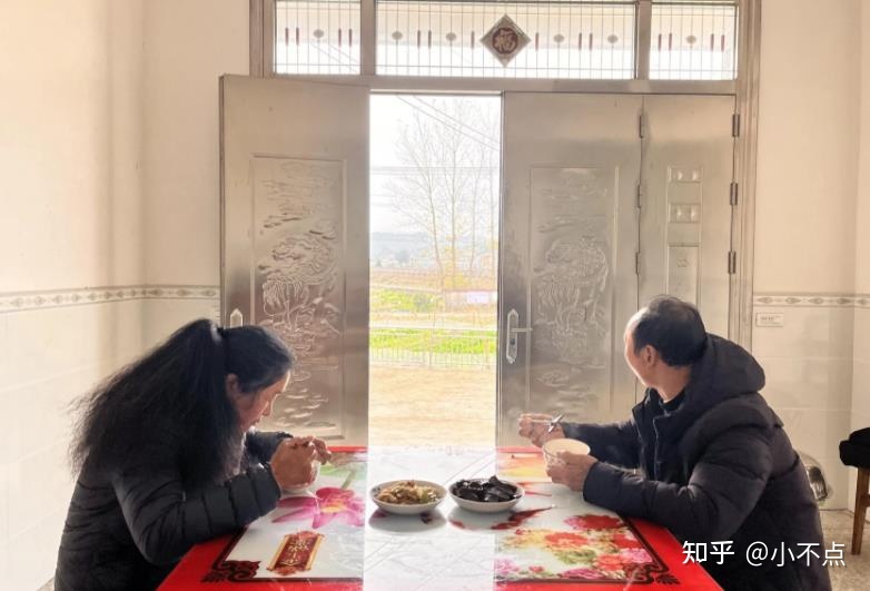 胡鑫宇神秘失踪65天，最新消息已经出现，学校有着很大的可疑419 / 作者:wzyu638116 / 帖子ID:97140