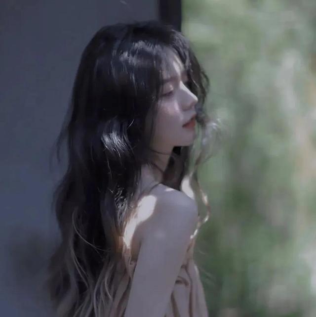 女生头像‖世界上所有的惊喜和好运，都是你累积的温柔与善良。174 / 作者:意乱了真假意wk / 帖子ID:97160