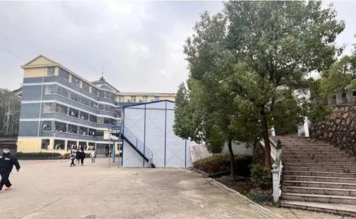 胡鑫宇神秘失踪65天，最新线索已经出现，学校依旧有着很大 ...789 / 作者:ez665746 / 帖子ID:97625