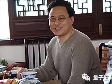 丘成桐：人类生活在十维宇宙里636 / 作者:123457443 / 帖子ID:98561