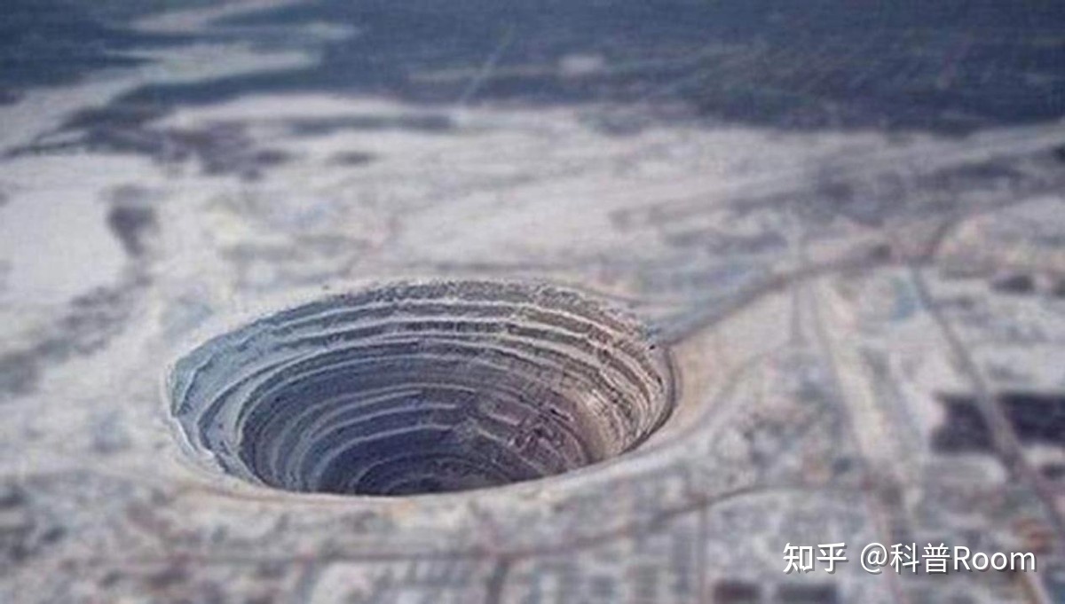 苏联曾想挖穿地球，结果挖到一万多米就停止，他们发现了 ...526 / 作者:孤钓客MZ2 / 帖子ID:98735