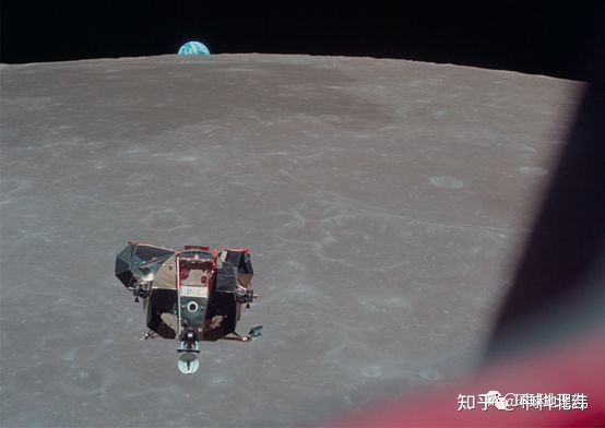 地球玩自拍：一段64亿公里的旅程142 / 作者:fsxjjv / 帖子ID:99369