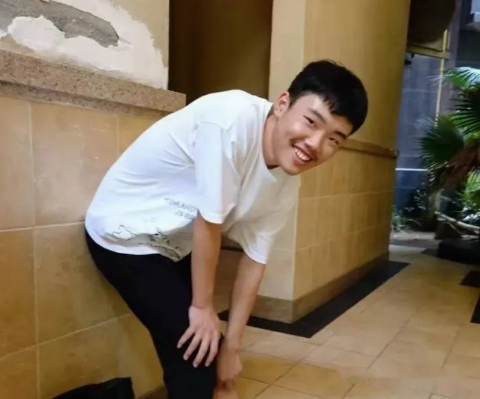 胡鑫宇事件背后的可怕内幕真相，致远中学还藏着哪些 ...559 / 作者:右脸破相gl / 帖子ID:99649