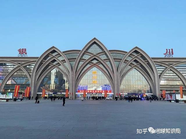 刚刚开通的银兰高铁，对于西北意味着什么？| 地球知识局589 / 作者:123457735 / 帖子ID:100688