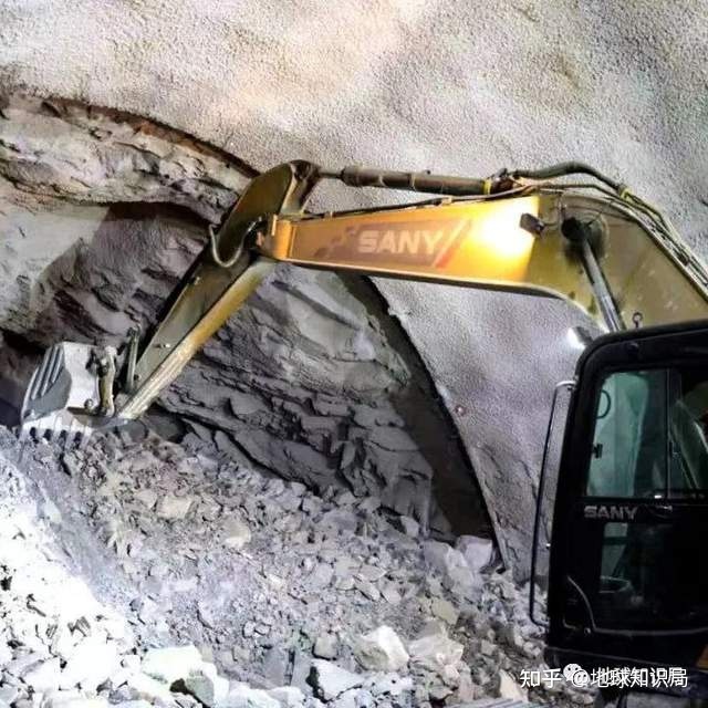 刚刚开通的银兰高铁，对于西北意味着什么？| 地球知识局637 / 作者:123457735 / 帖子ID:100688