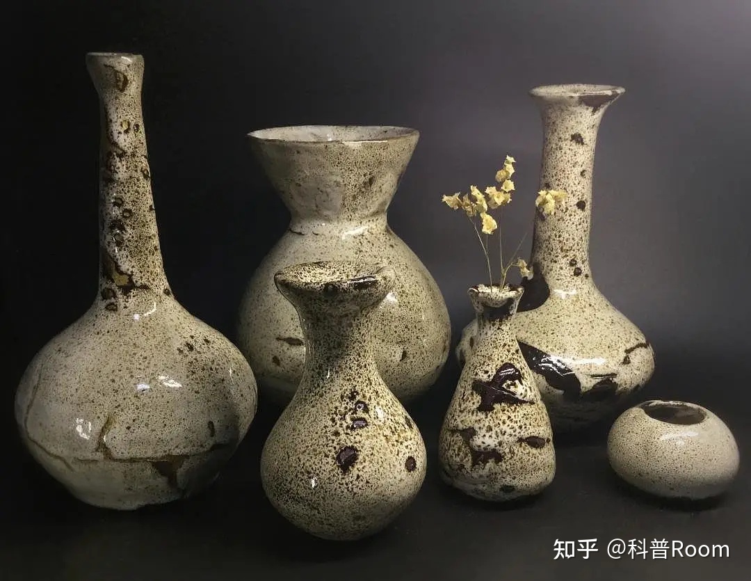 “国礼瓷”究竟有什么名头？全球仅三人获得，堪称中国国礼之最586 / 作者:自在山高 / 帖子ID:101526