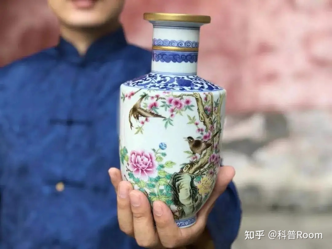 “国礼瓷”究竟有什么名头？全球仅三人获得，堪称中国国礼之最550 / 作者:自在山高 / 帖子ID:101526