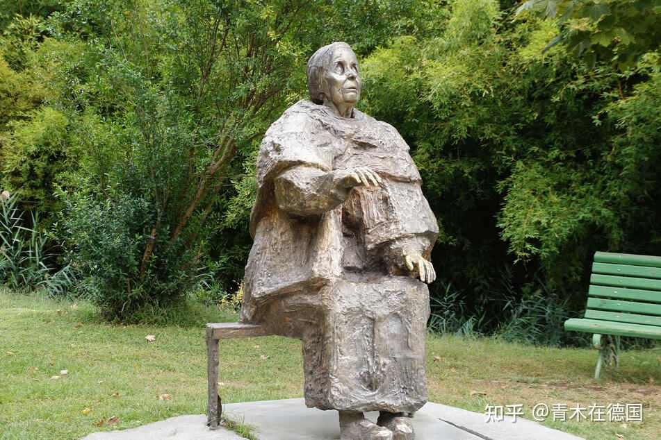 “欧洲神婆”预言2023年的六大危机，对人类是令人担忧的一年 ...903 / 作者:一叶知秋117 / 帖子ID:101760