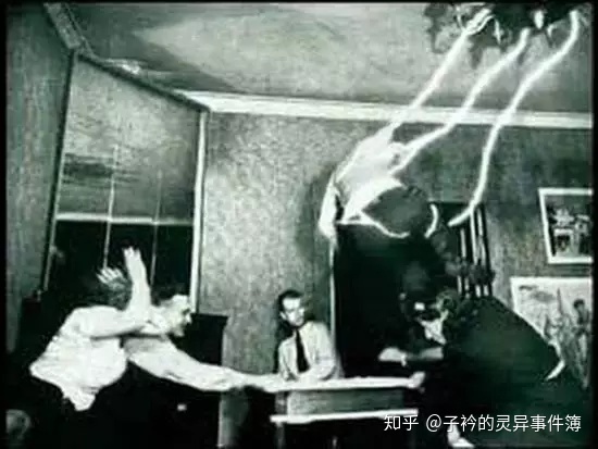 英国最有名的灵异事件，警方介入，却表示无能为力951 / 作者:保佑缎 / 帖子ID:104510