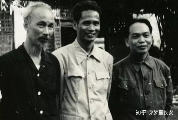 1979年，越南亲华的副主席黄文欢投奔中国，他最终的结局 ...-1.jpg
