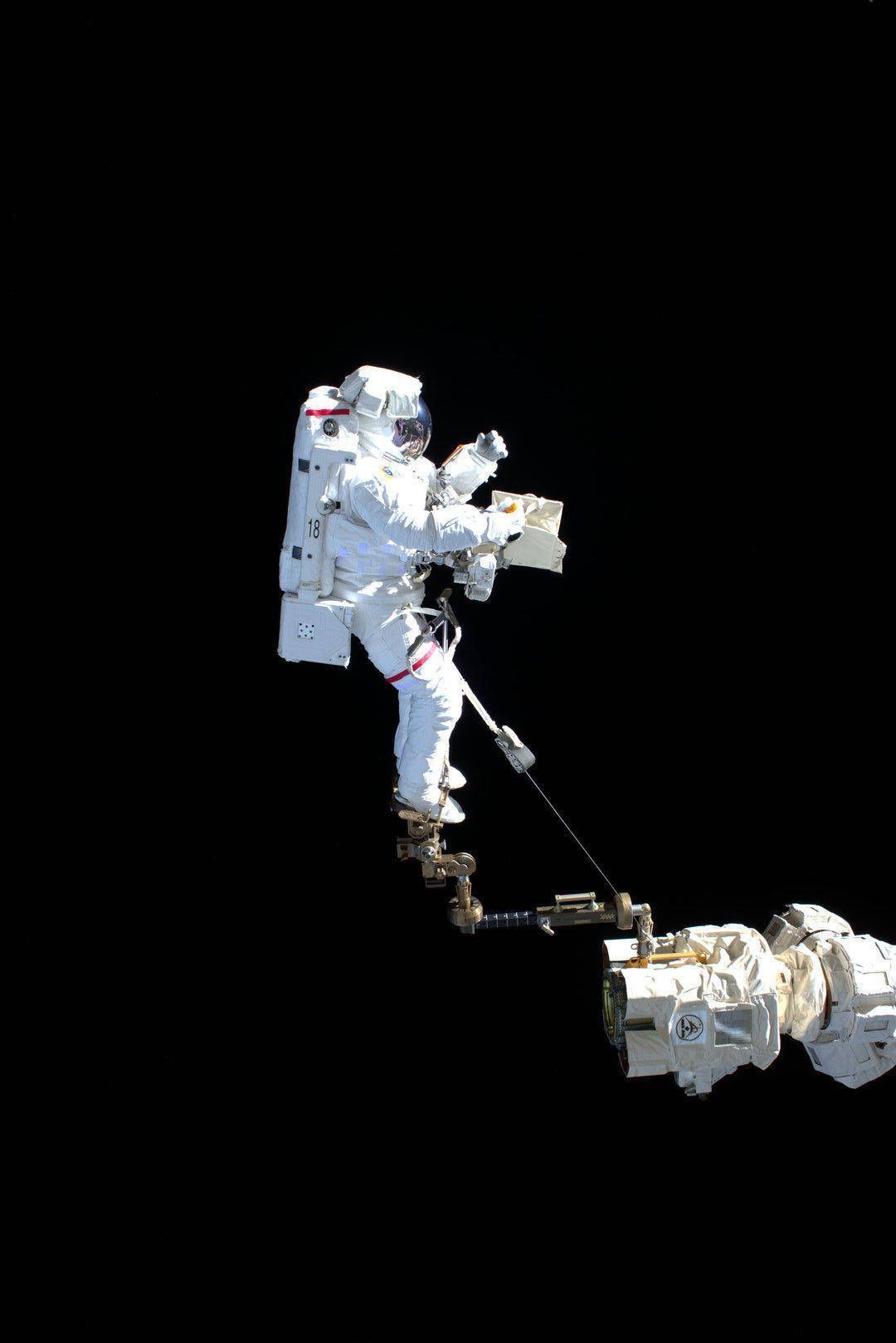 有没有一波高清关于宇宙的壁纸？475 / 作者:也许理解辆 / 帖子ID:106110