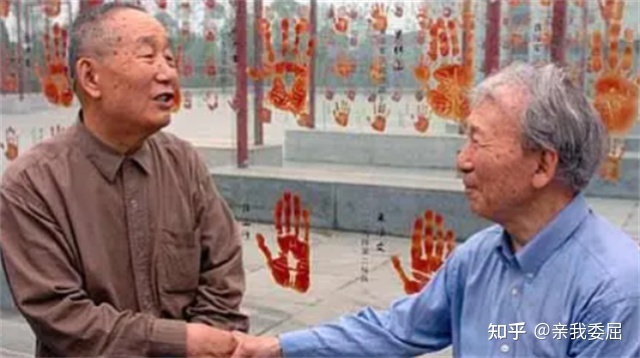2006年，侵华老兵来中国谢罪，一个学生的质问，让他说不出话-23.jpg