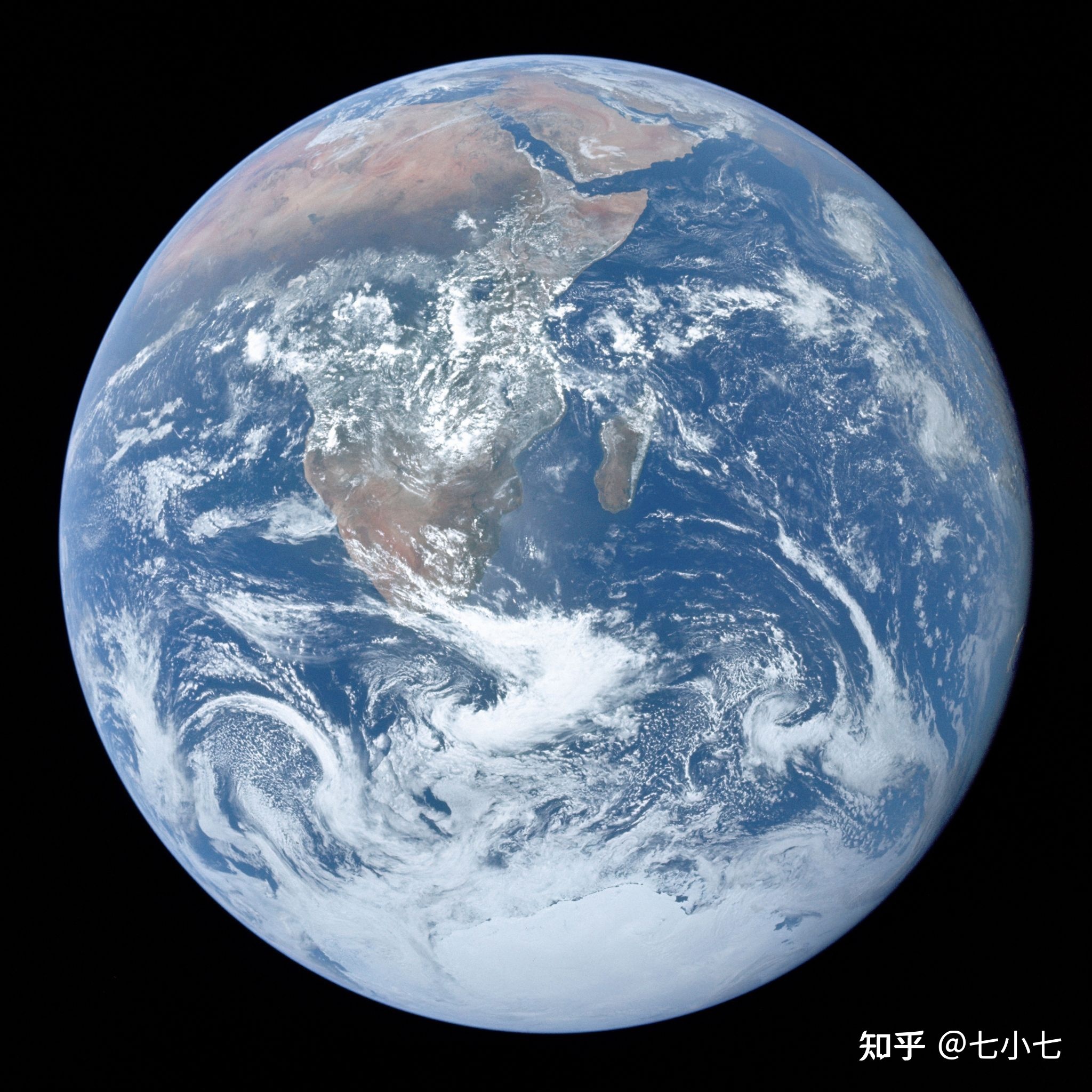 在太空看地球是什么样的？492 / 作者:加菲猫419 / 帖子ID:106818