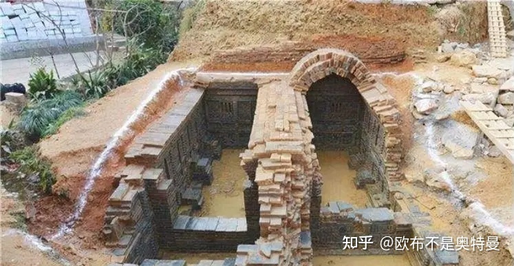 南京惊现诡异墓，父女同穴丧天良149 / 作者:五题架转困 / 帖子ID:107819