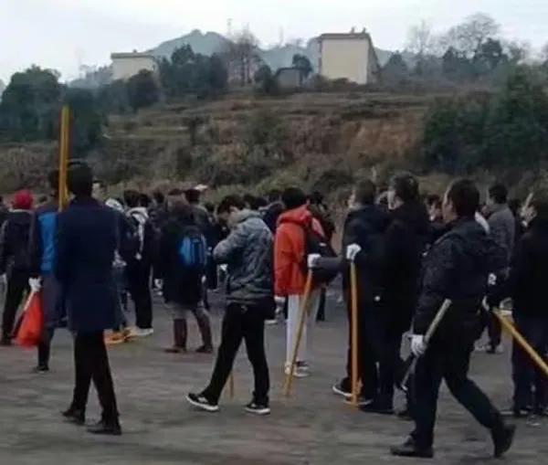 围绕胡鑫宇神秘失踪事件，出现了一些奇怪的人，让人无语194 / 作者:哈哈笑417 / 帖子ID:108523