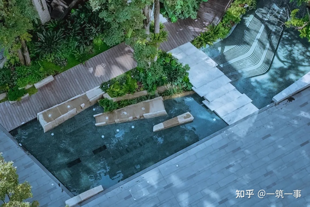 港汇天地：成都最“绿”商业综合体，带你坐上UFO“起飞”～747 / 作者:caymkda949764 / 帖子ID:109914
